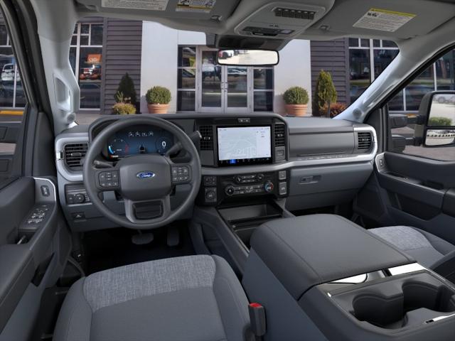 2026 Ford F-350 XLT