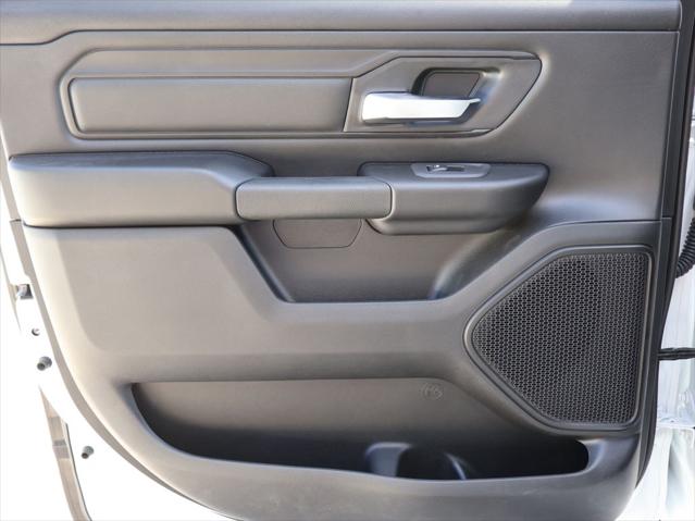 2026 Ram 1500 Express Crew Cab 4x4 57 Box