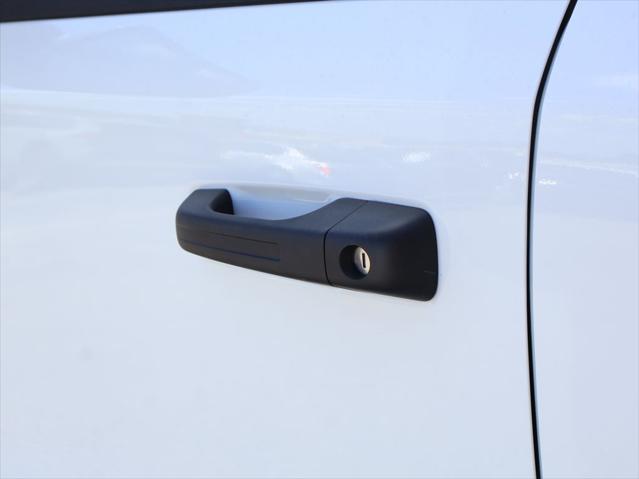 2026 Ram 1500 Express Crew Cab 4x4 57 Box