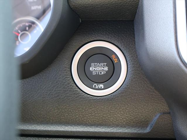 2026 Ram 1500 Express Crew Cab 4x4 57 Box