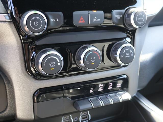 2026 Ram 1500 Express Crew Cab 4x4 57 Box