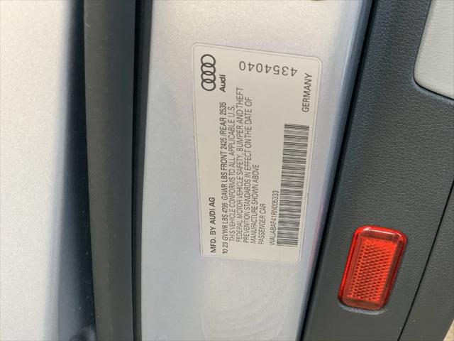 2024 Audi A4 Premium 40 TFSI quattro S tronic