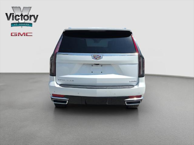 2022 Cadillac Escalade 2WD Premium Luxury