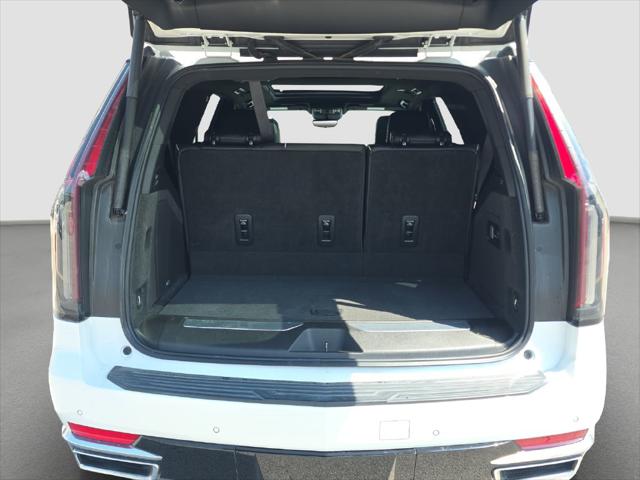 2022 Cadillac Escalade 2WD Premium Luxury