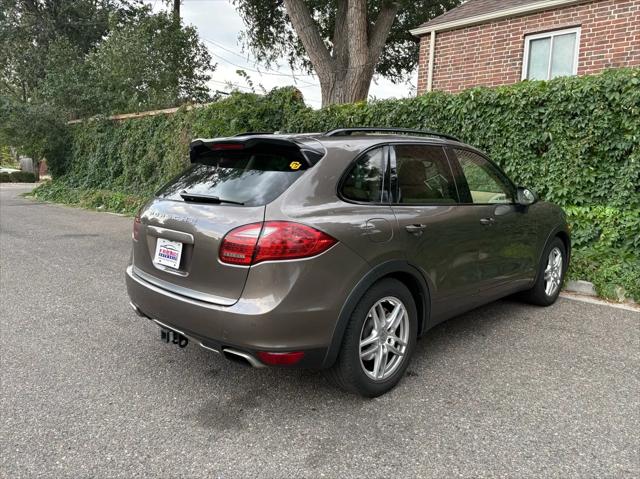 2012 Porsche Cayenne S