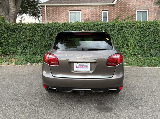 2012 Porsche Cayenne S