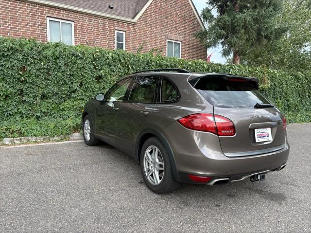 2012 Porsche Cayenne S