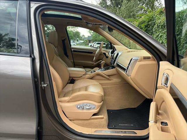 2012 Porsche Cayenne S