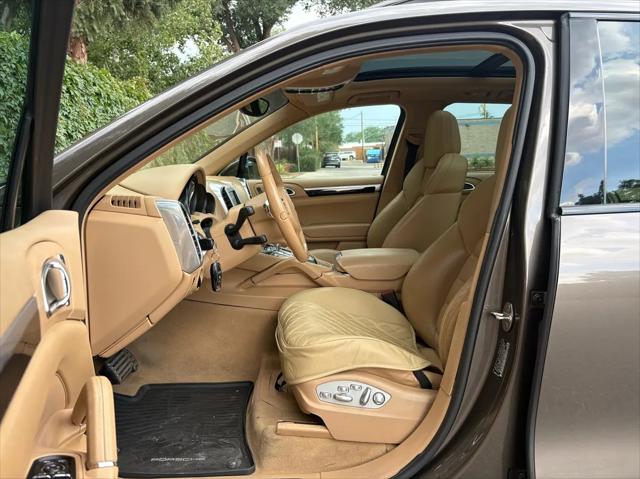 2012 Porsche Cayenne S