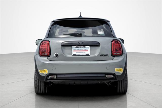 2022 MINI SE Hardtop Cooper
