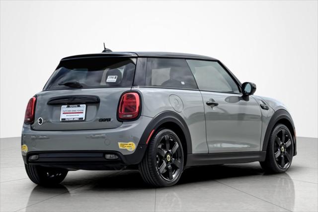 2022 MINI SE Hardtop Cooper