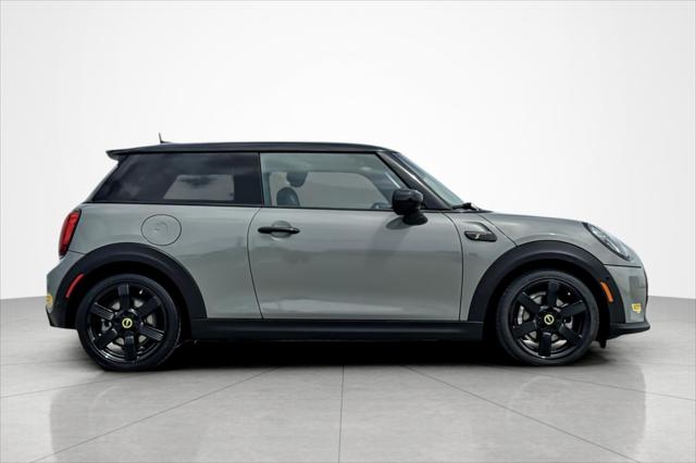 2022 MINI SE Hardtop Cooper