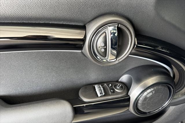 2022 MINI SE Hardtop Cooper