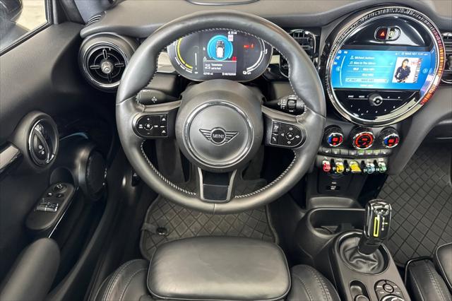 2022 MINI SE Hardtop Cooper