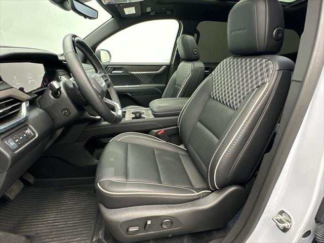 2026 GMC Acadia Denali AWD