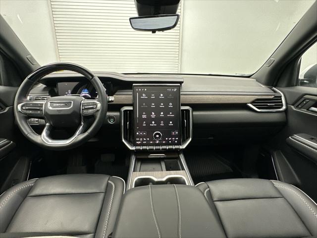 2026 GMC Acadia Denali AWD