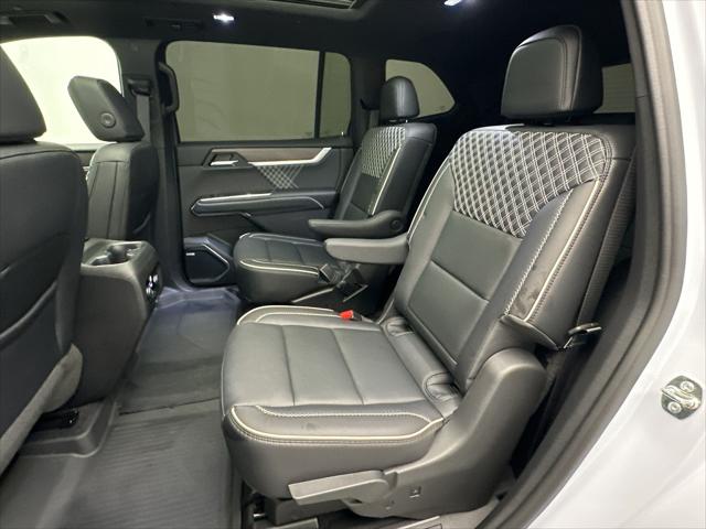 2026 GMC Acadia Denali AWD