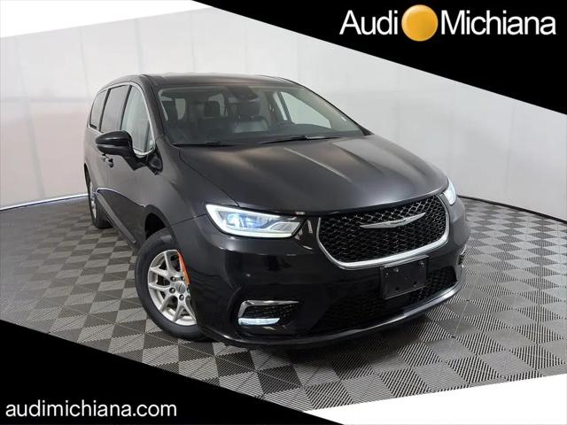 2023 Chrysler Pacifica Touring L for sale in Mishawaka, IN