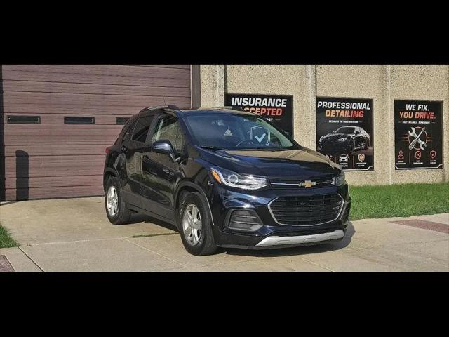 2022 Chevrolet Trax FWD LT for sale in Crystal Lake, IL