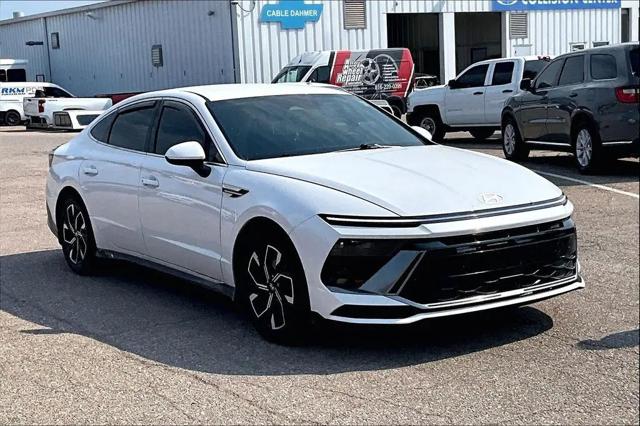 2024 Hyundai Sonata SEL for sale in Topeka, KS