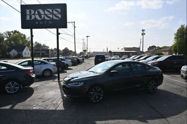 2017 Chrysler 200 200S for sale in Appleton, WI