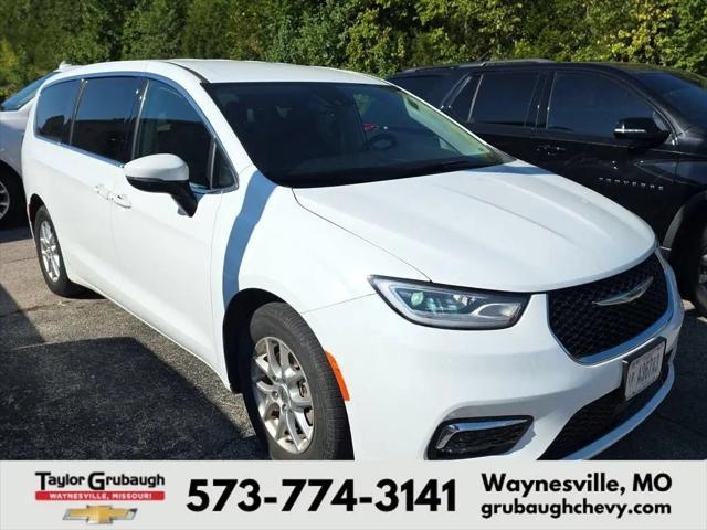 2023 Chrysler Pacifica Touring L for sale in Waynesville, MO