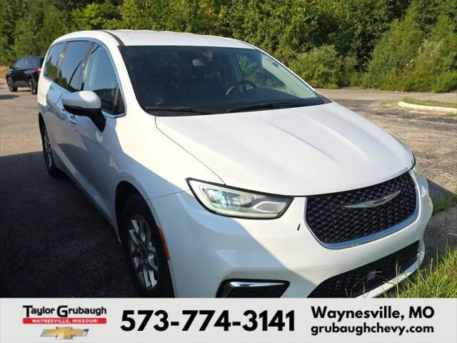 2023 Chrysler Pacifica Touring L for sale in Waynesville, MO