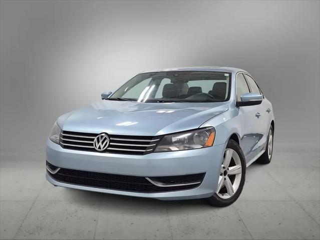2013 Volkswagen Passat 2.5L SE for sale in Farmington Hills, MI