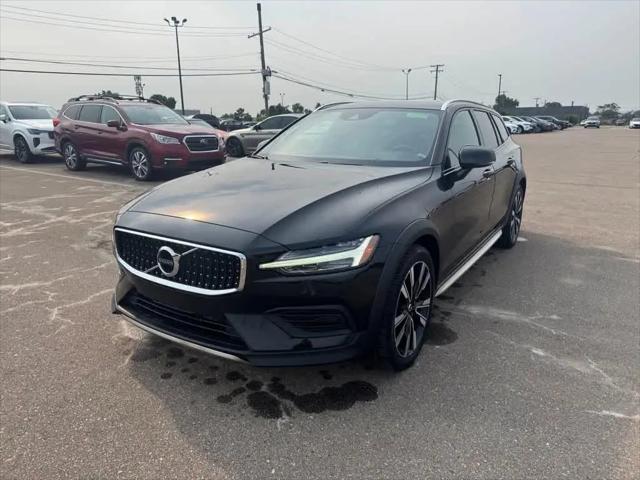 2020 Volvo V60 Cross Country T5 for sale in Troy, MI