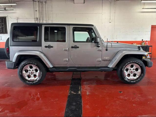 2014 Jeep Wrangler Unlimited Sahara for sale in Franklin, OH