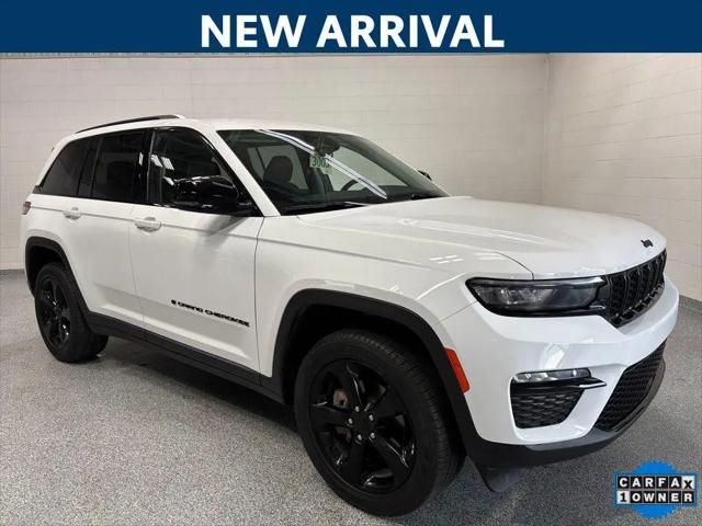 2023 Jeep Grand Cherokee Limited 4x4 for sale in Chilton, WI