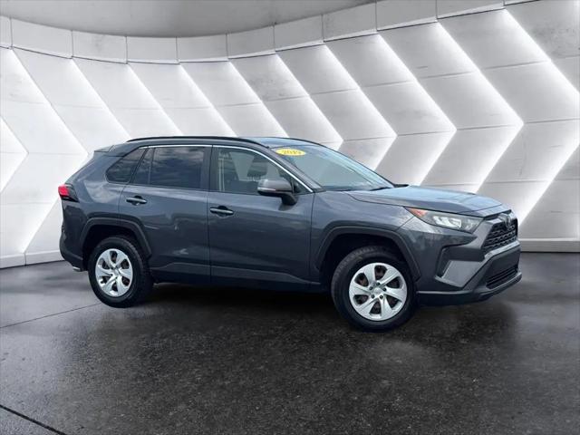 2019 Toyota RAV4 LE for sale in Lee's Summit, MO