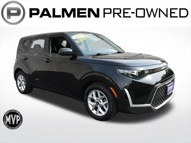 2023 Kia Soul LX for sale in Kenosha, WI