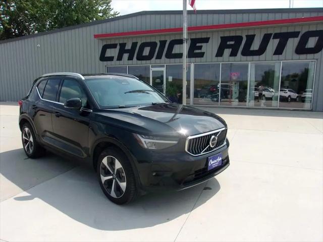 2024 Volvo XC40 B5 Plus Bright Theme for sale in Carroll, IA