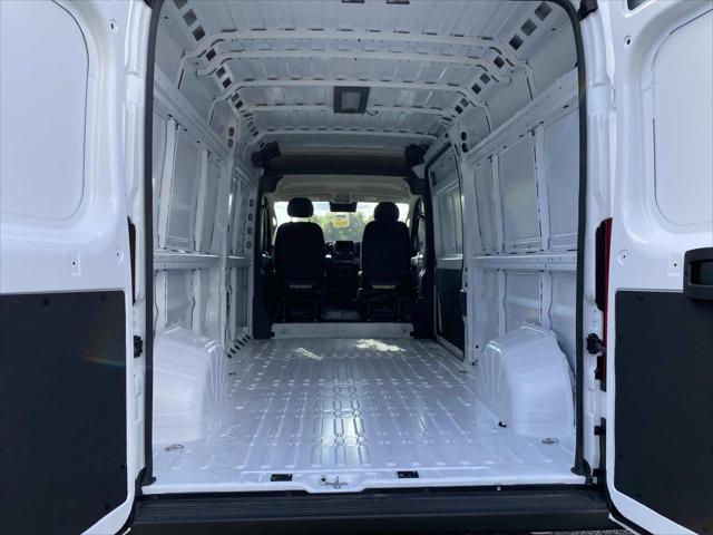 2026 Ram ProMaster 2500 Cargo Van Tradesman High Roof 159" WB w/Pass Seat