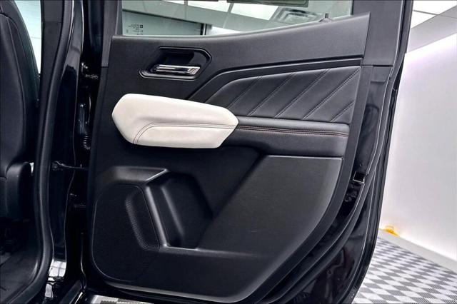 2023 GMC Canyon 4WD Crew Cab Short Box AT4X