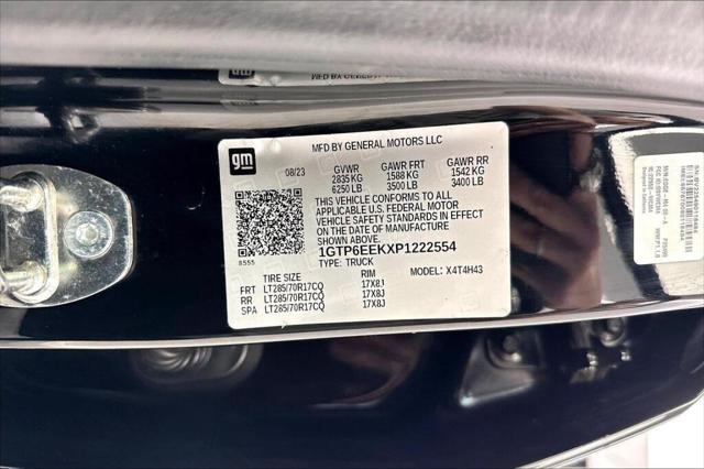 2023 GMC Canyon 4WD Crew Cab Short Box AT4X