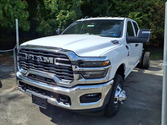 2027 RAM Ram 3500 Chassis Cab RAM 3500 TRADESMAN CREW CAB CHASSIS 4X4 60 CA 2027 RAM Ram 3500 Chassis Cab RAM 3500 TRADESMAN CREW CAB CHASSIS 4X4 60 CA