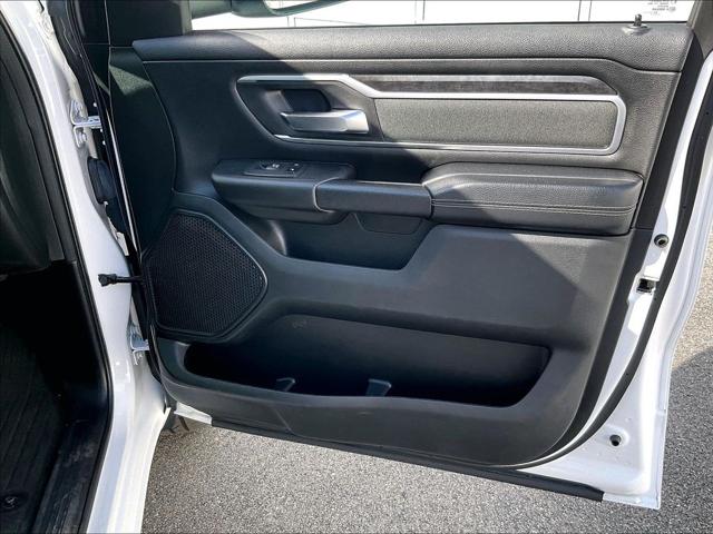 2022 Ram 1500 Big Horn Crew Cab 4x4 5'7" Box