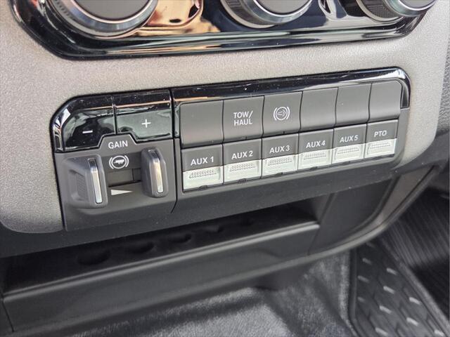 2027 Ram 3500 Chassis Cab Tradesman