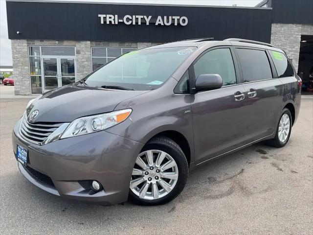 2017 Toyota Sienna XLE 7 Passenger for sale in Menasha, WI
