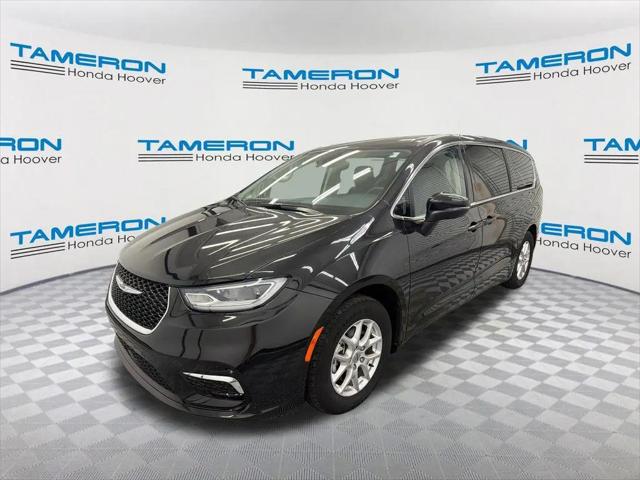 2023 Chrysler Pacifica Touring L for sale in Birmingham, AL