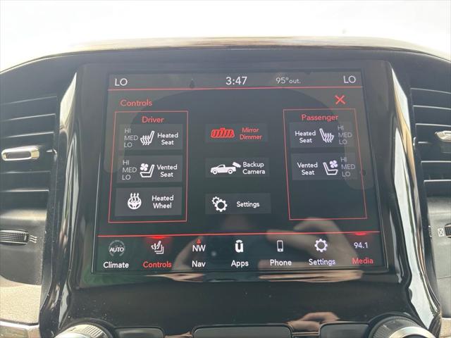 2020 Ram 1500 Laramie Quad Cab 4x4 6'4" Box