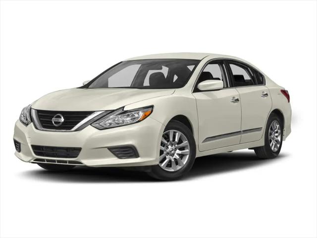 2017 Nissan Altima for sale near Zainesville, OH