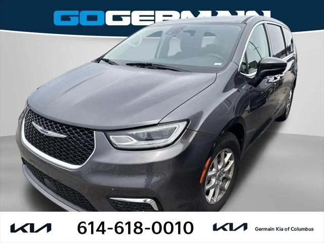 2023 Chrysler Pacifica Touring L for sale in Columbus, OH