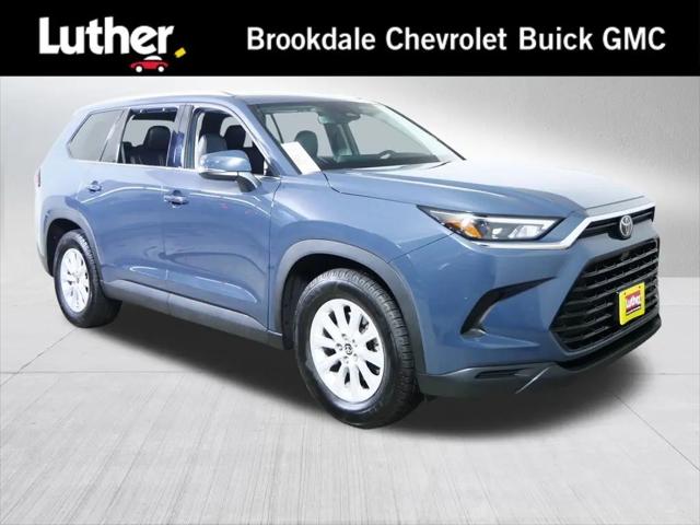 2025 Toyota Grand Highlander LE for sale in BROOKLYN CENTER, MN