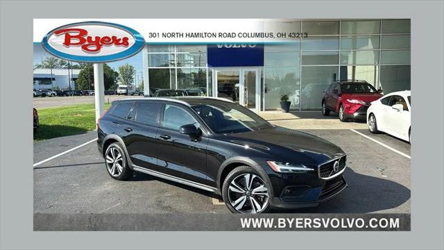 2025 Volvo V60 Cross Country Plus, B5 AWD Gas (mild hybrid) for sale in Columbus, OH