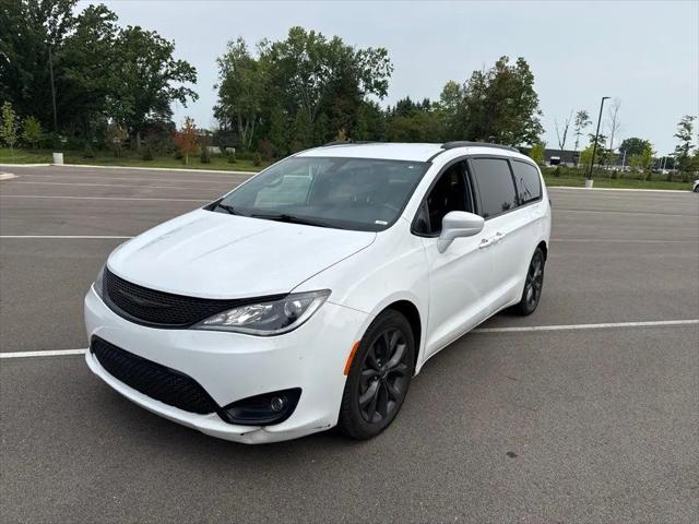 2018 Chrysler Pacifica Touring L for sale in Okemos, MI
