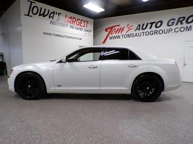 2014 Chrysler 300 Base for sale in Des Moines, IA