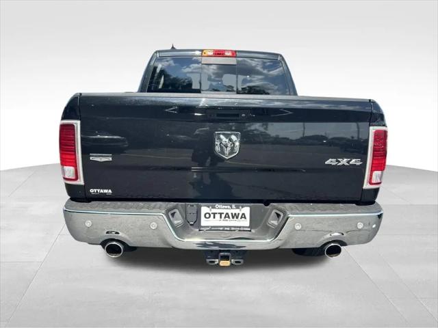 2018 Ram 1500 Laramie Crew Cab 4x4 57 Box